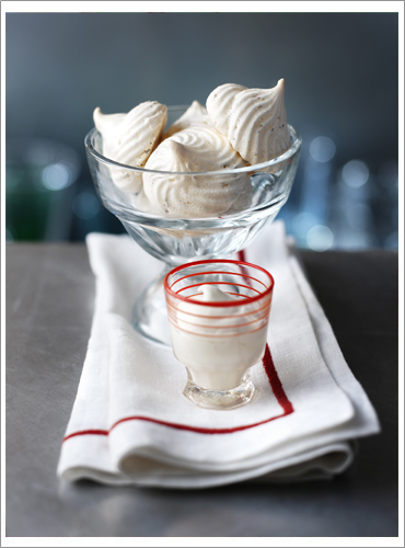 Pistachio Meringues